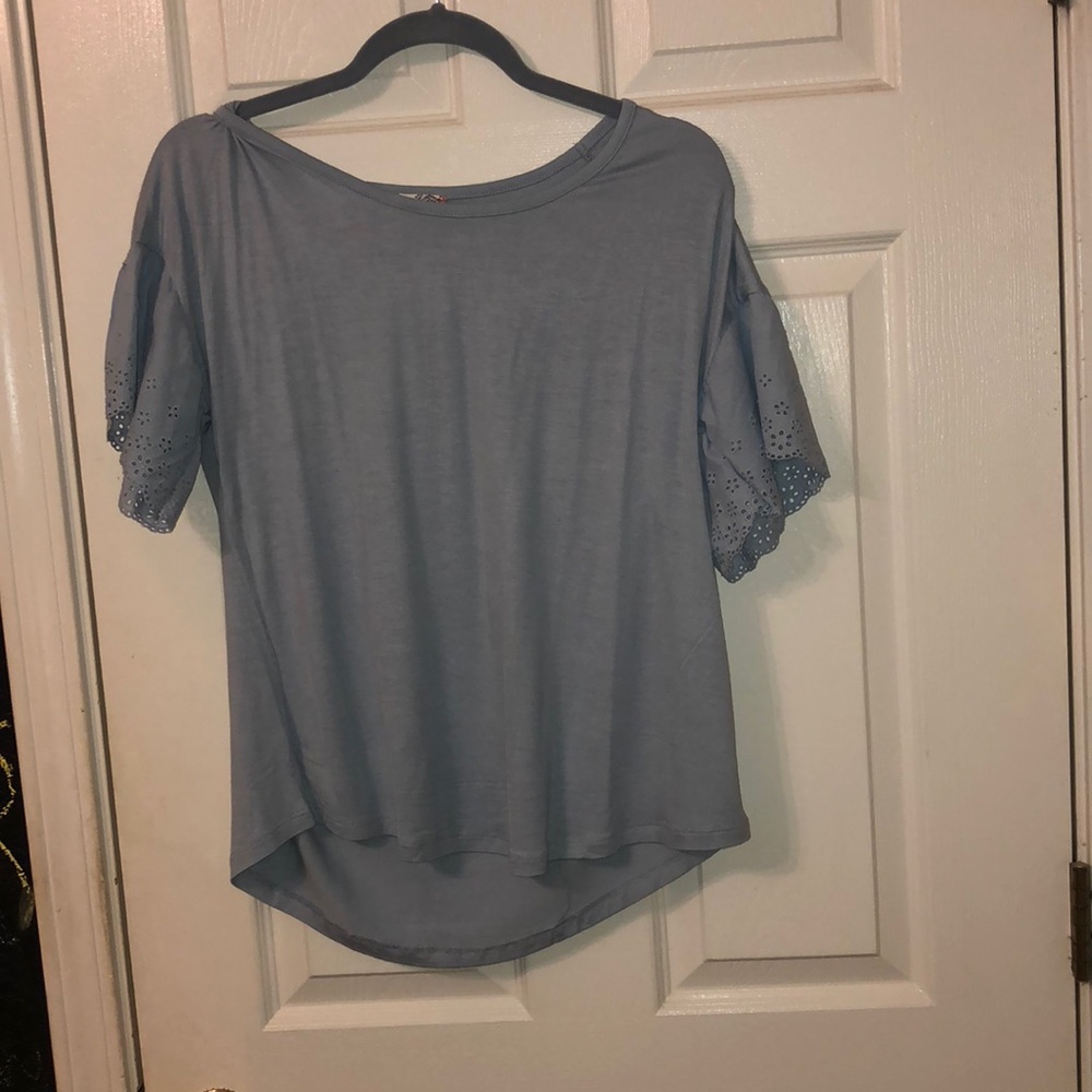 Lace Sleeves Shirt